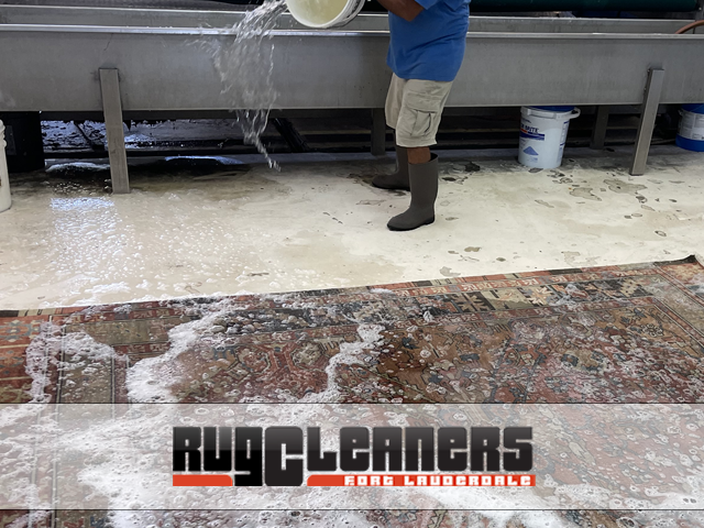Antique Rug Cleaning Service